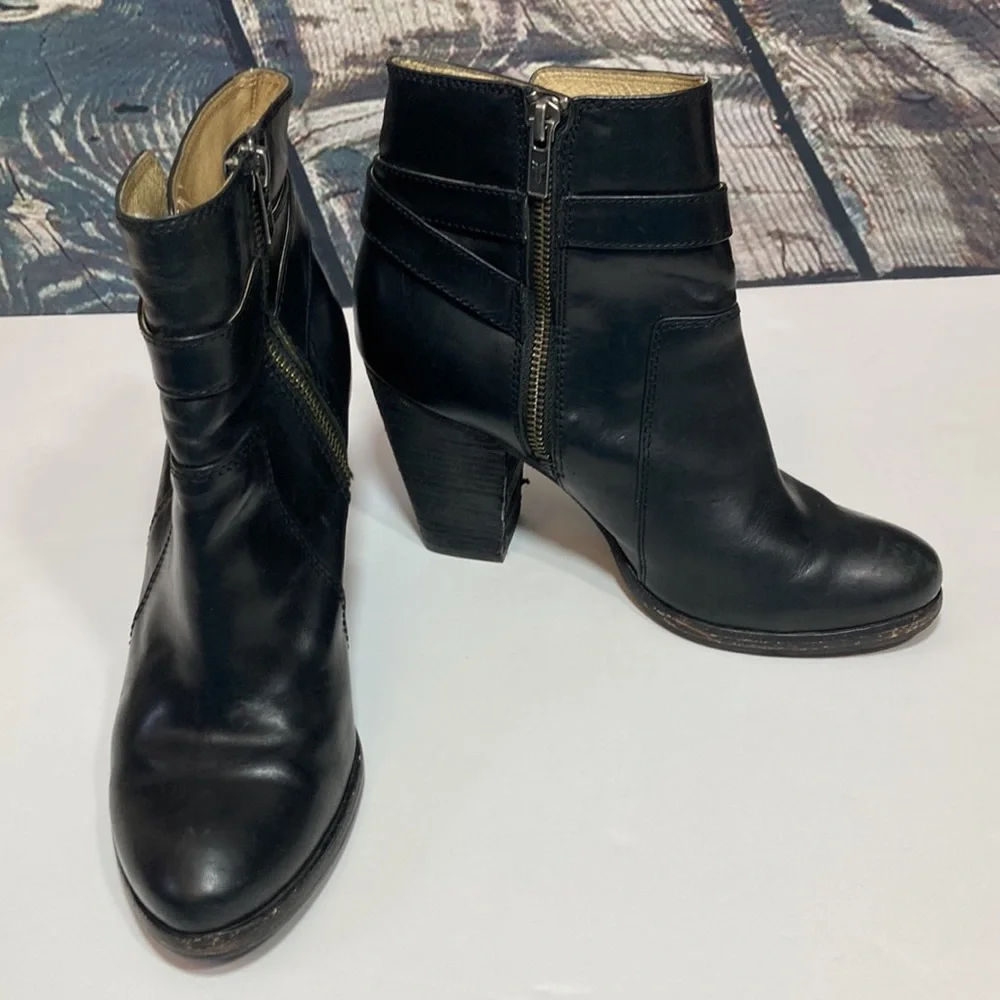 💙 Frye Patty Riding Booties - Picture 14 of 15